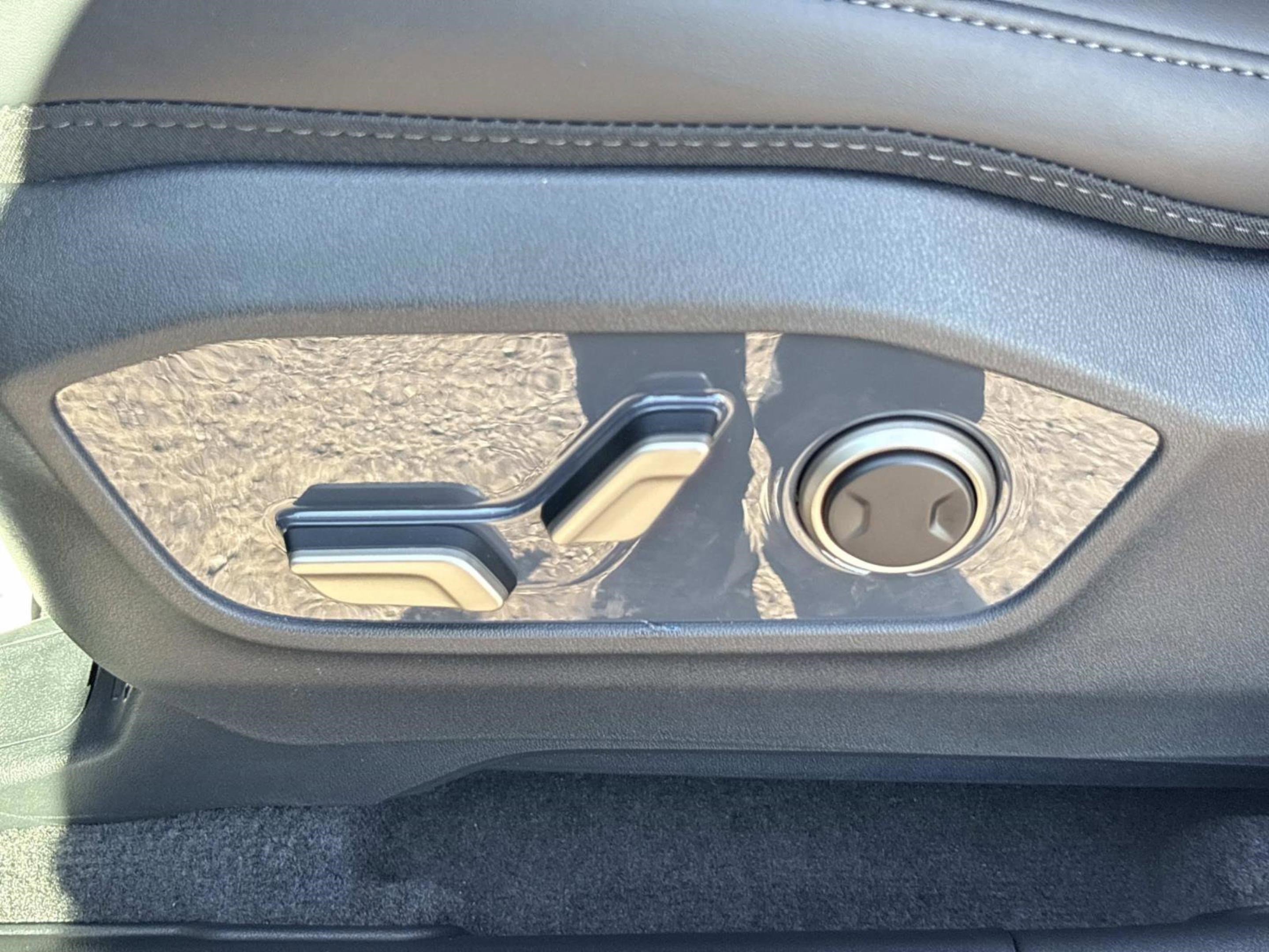 New 2027 Kia Telluride S image 25