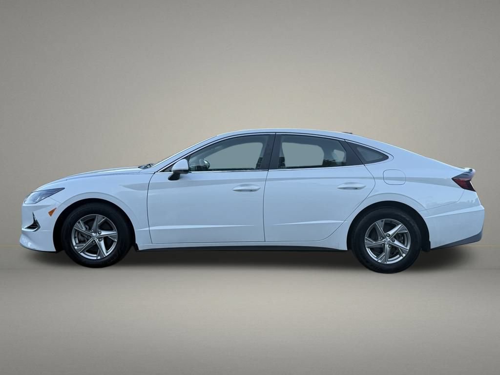 Used 2022 Hyundai Sonata SE FWD image 2