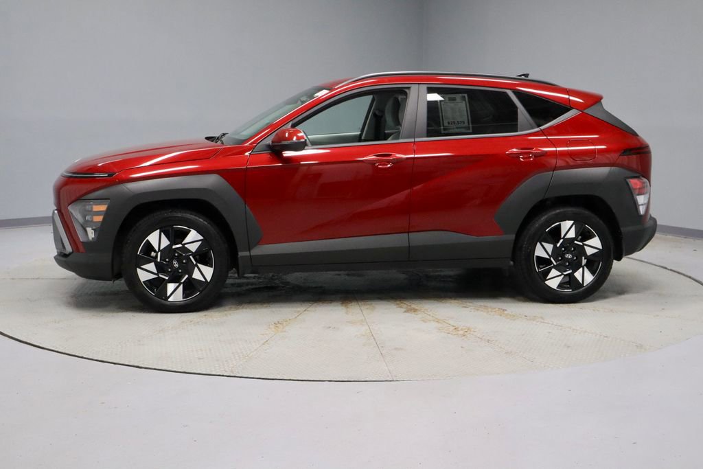Used 2025 Hyundai Kona SEL FWD image 6