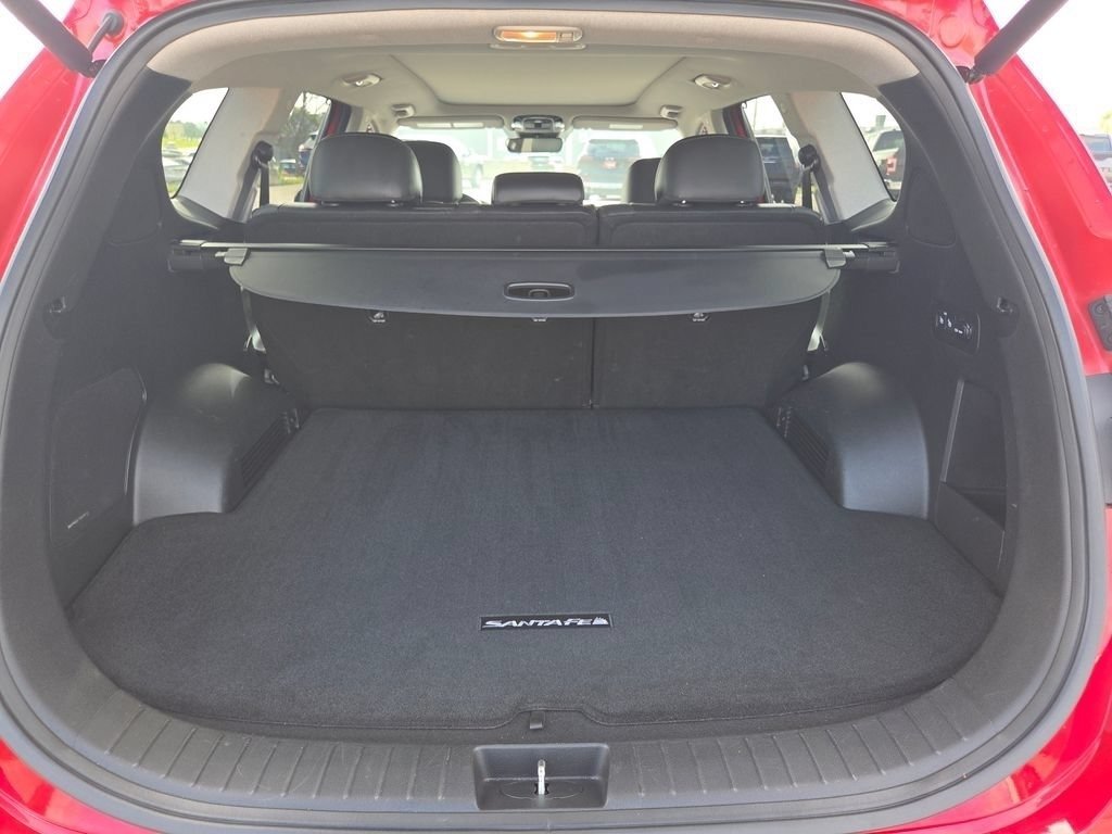 Used 2021 Hyundai Santa Fe Limited FWD image 31