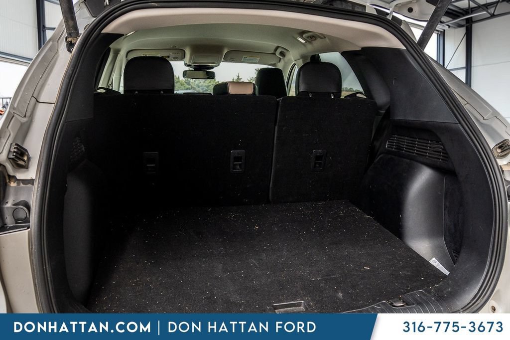 Used 2021 Ford Escape Titanium AWD/4WD image 24