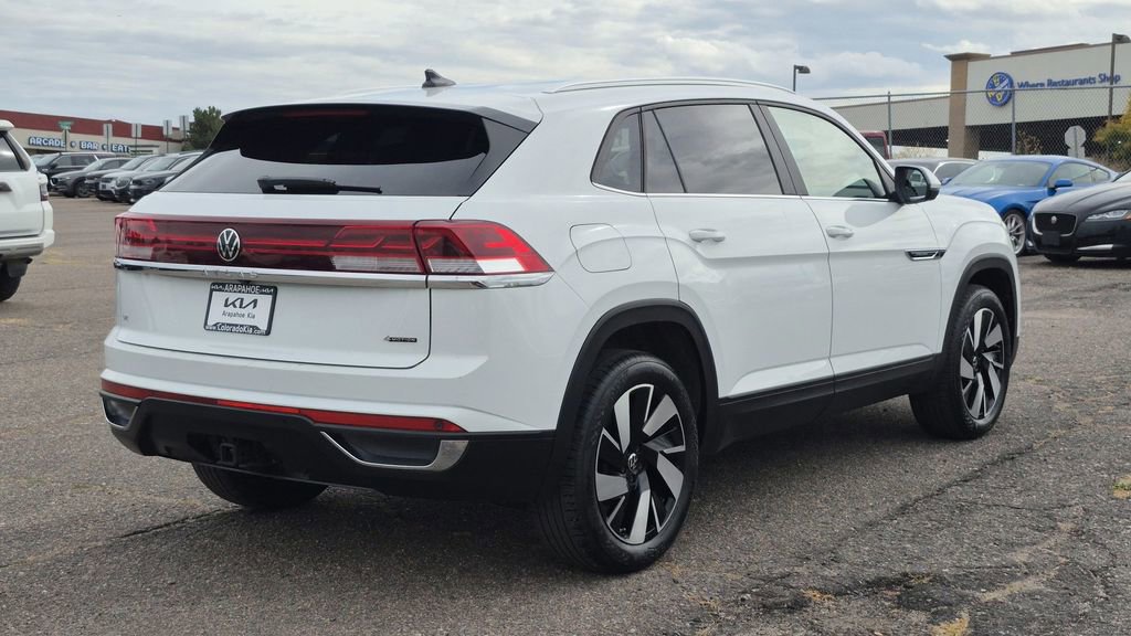 Used 2024 Volkswagen Atlas Cross Sport SE image 5