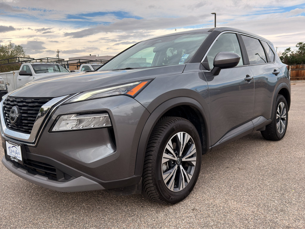 Used 2023 Nissan Rogue SV AWD/4WD image 3