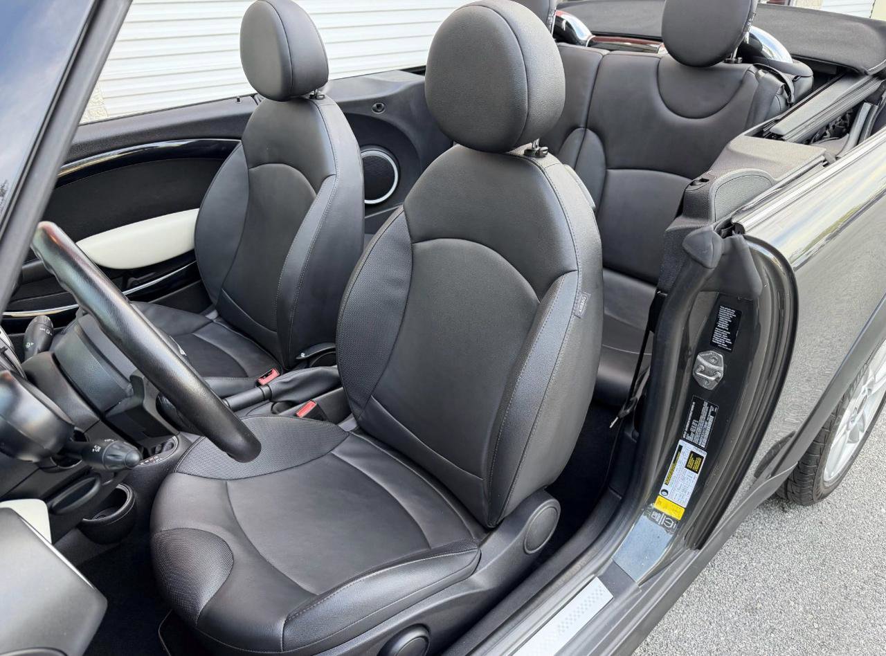 Used 2014 MINI Cooper S image 13