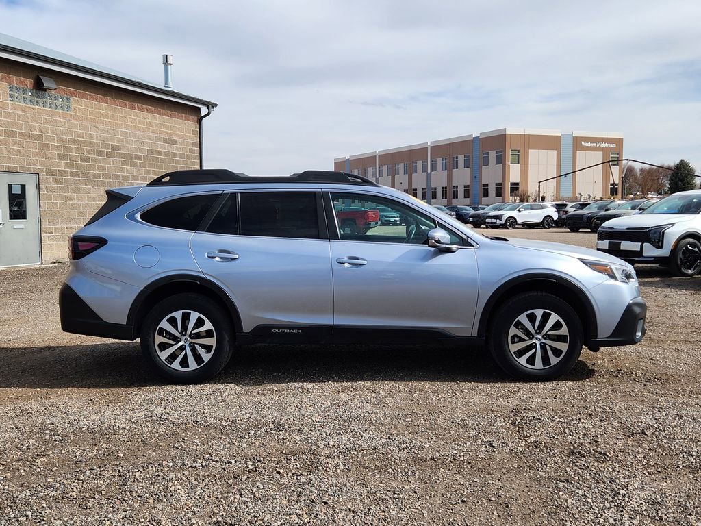 Used 2022 Subaru Outback Premium w/ Popular Package #1 image 2