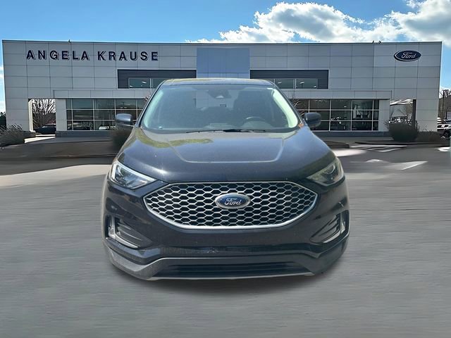 Used 2024 Ford Edge SEL w/ Convenience Package AWD/4WD image 2