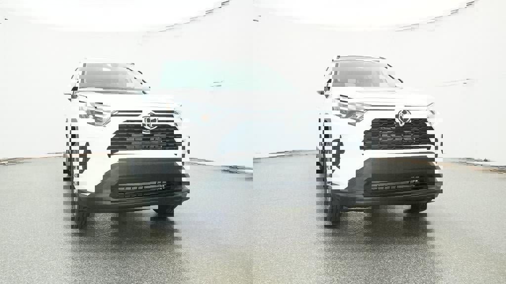 New 2025 Toyota RAV4 XLE image 30
