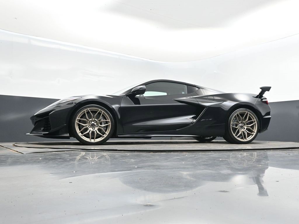 New 2026 Chevrolet Corvette Z06 w/ Z07 Performance Package image 35