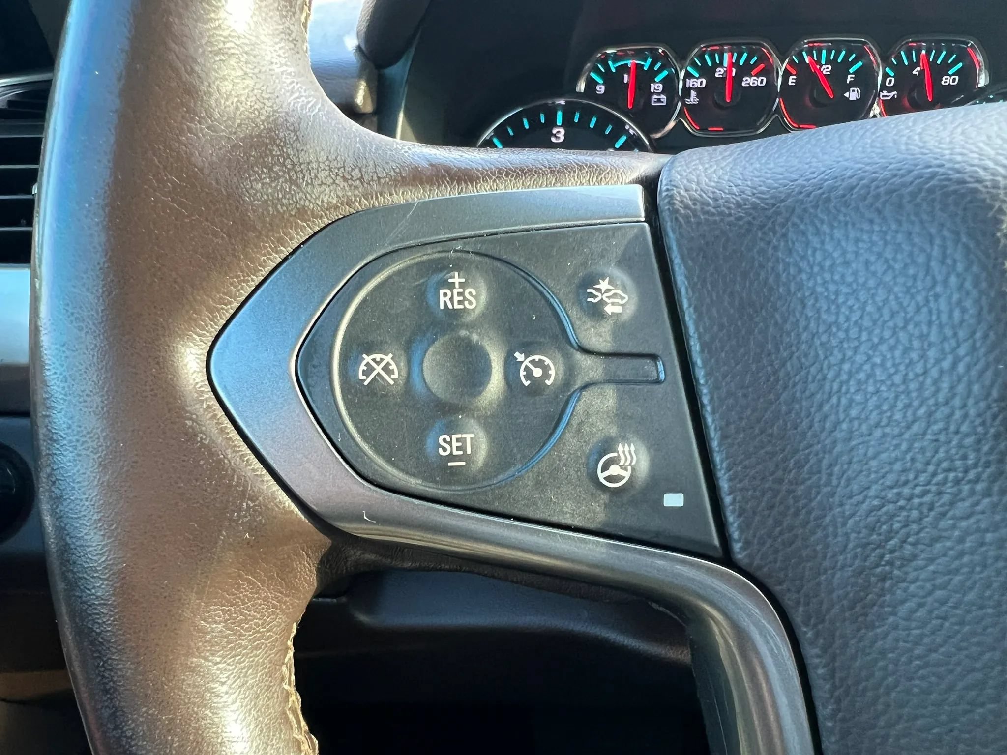 Used 2020 Chevrolet Tahoe Premier AWD/4WD image 24