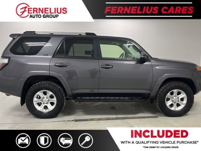 Used 2022 Toyota 4Runner SR5 Premium w/ Moonroof Package image 9