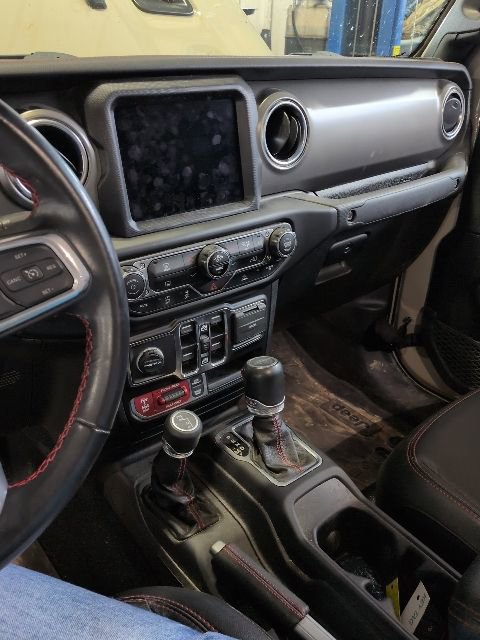 Used 2022 Jeep Gladiator Rubicon image 10