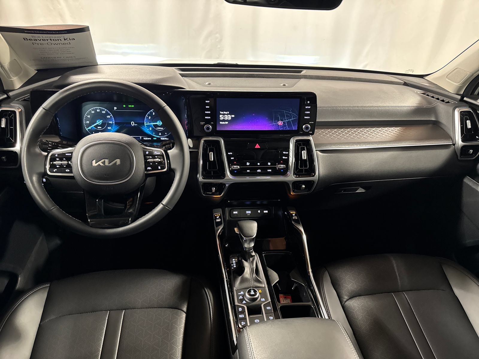 Certified 2023 Kia Sorento SX AWD/4WD image 4