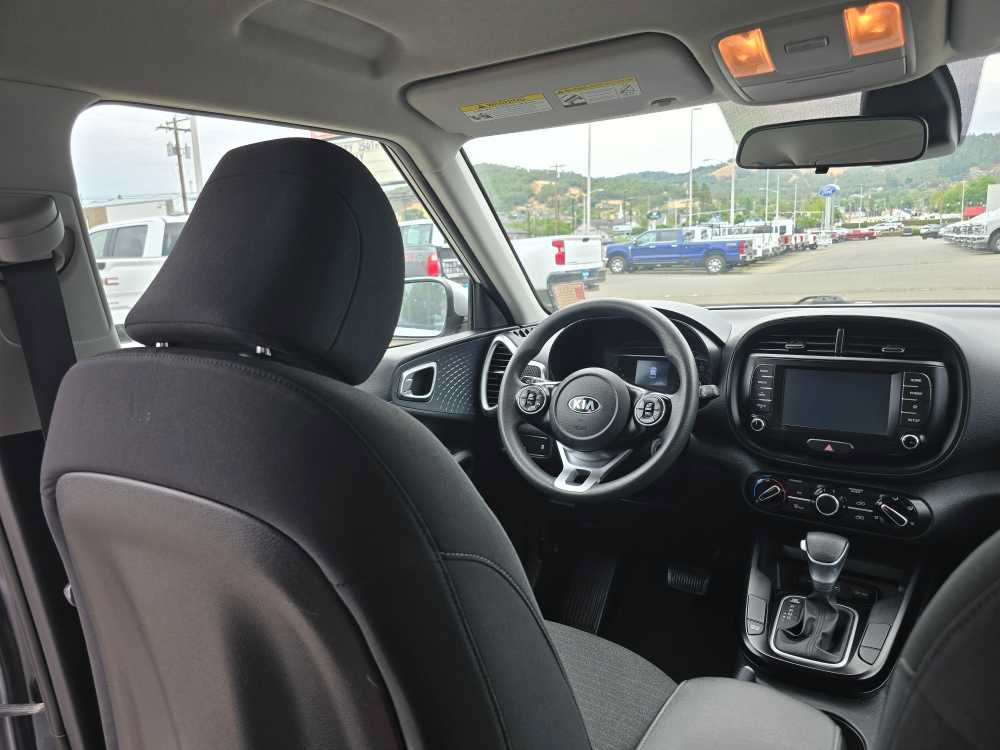 Used 2021 Kia Soul S FWD image 10