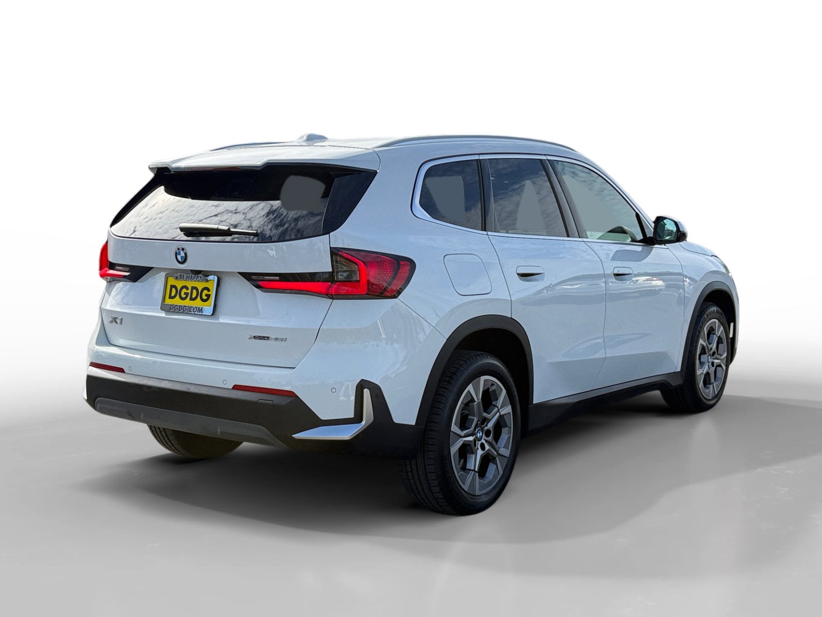 Used 2023 BMW X1 xDrive28i image 5