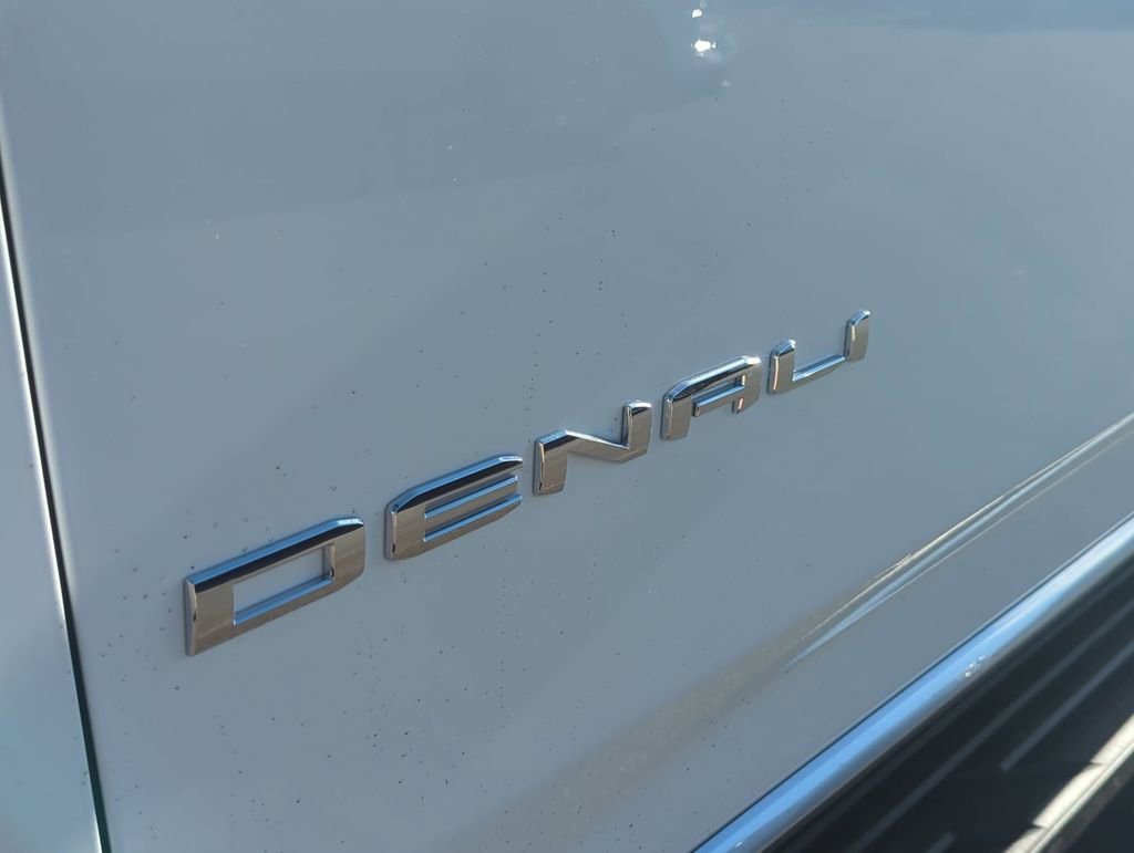 New 2026 GMC Yukon XL Denali AWD/4WD image 30