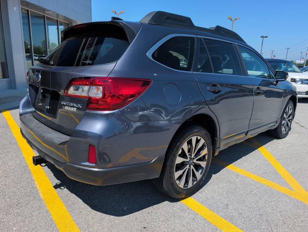 Used 2017 Subaru Outback 2.5i Limited AWD/4WD image 7