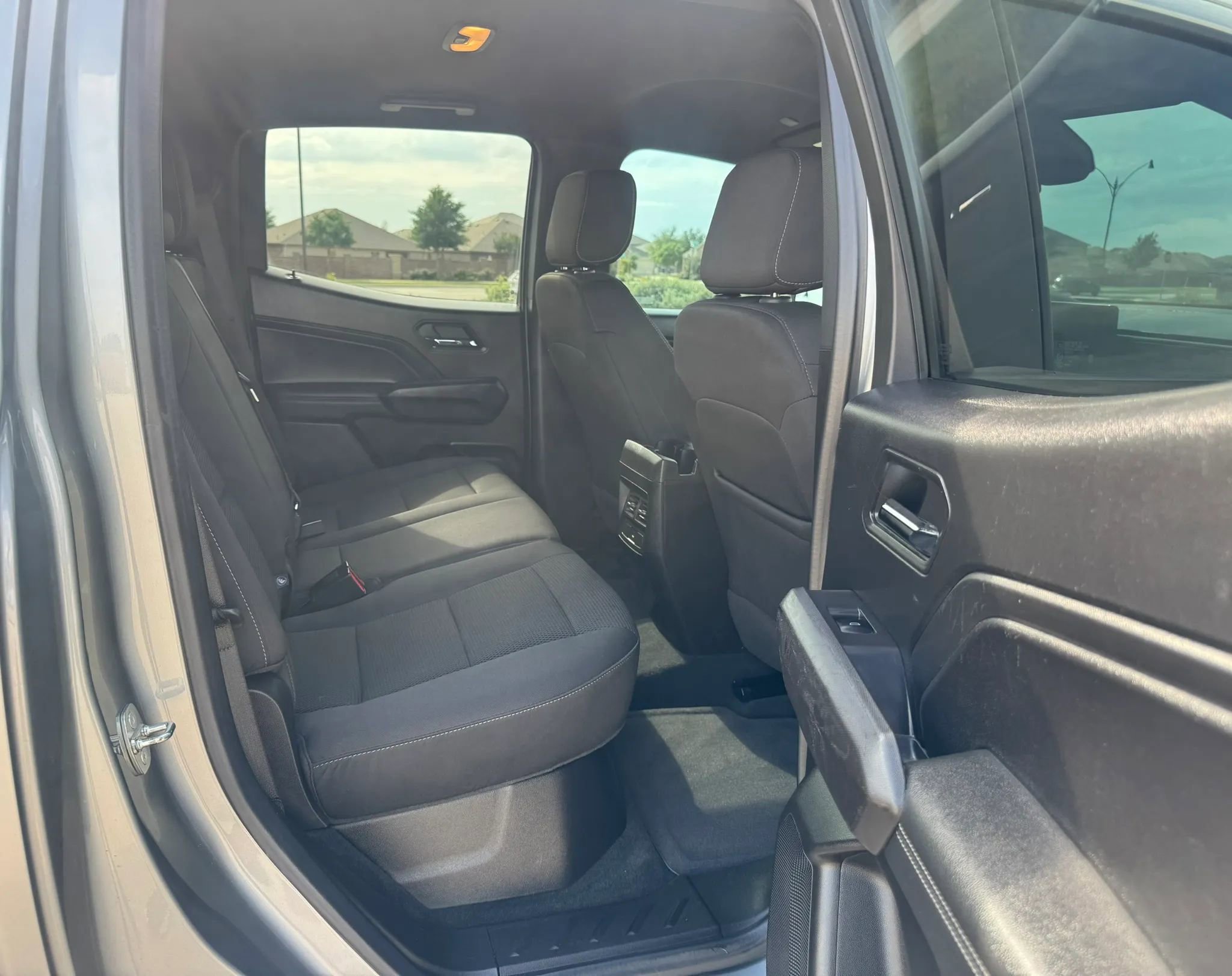 Used 2023 Chevrolet Colorado LT w/ LT Convenience Package RWD image 36