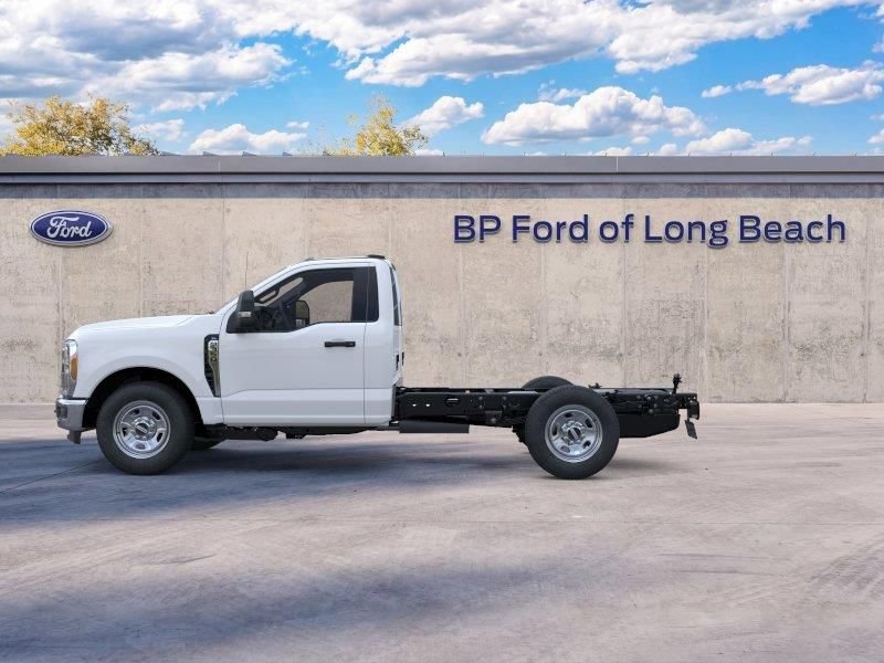 New 2026 Ford F350 XL w/ XL Chrome Package RWD image 3