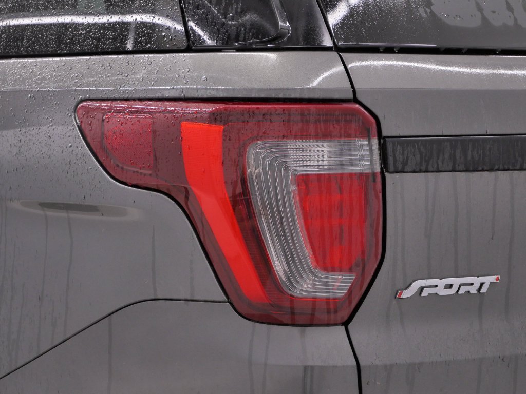 Used 2018 Ford Explorer Sport w/ Equipment Group 401A AWD/4WD image 14