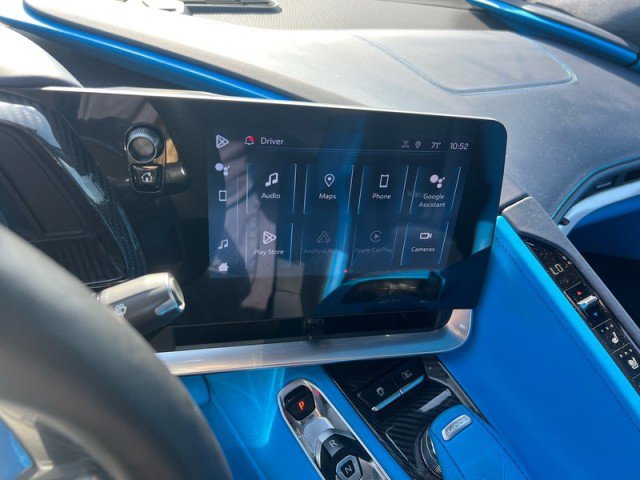 Used 2024 Chevrolet Corvette Stingray Premium Cpe w/ Z51 Performance Package image 17