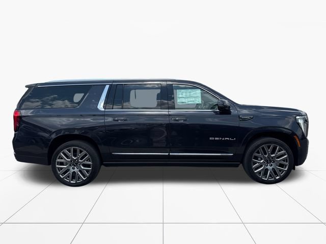 New 2026 GMC Yukon XL Denali Ultimate AWD/4WD image 7