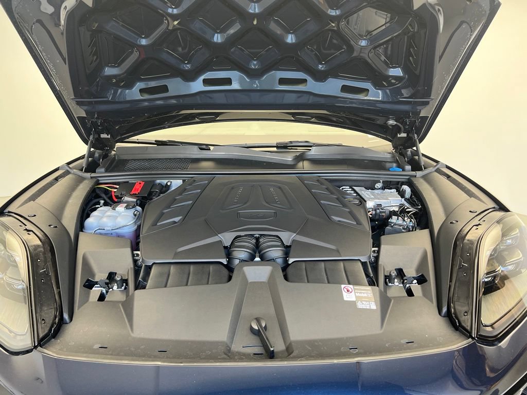 New 2026 Porsche Cayenne S AWD/4WD image 24