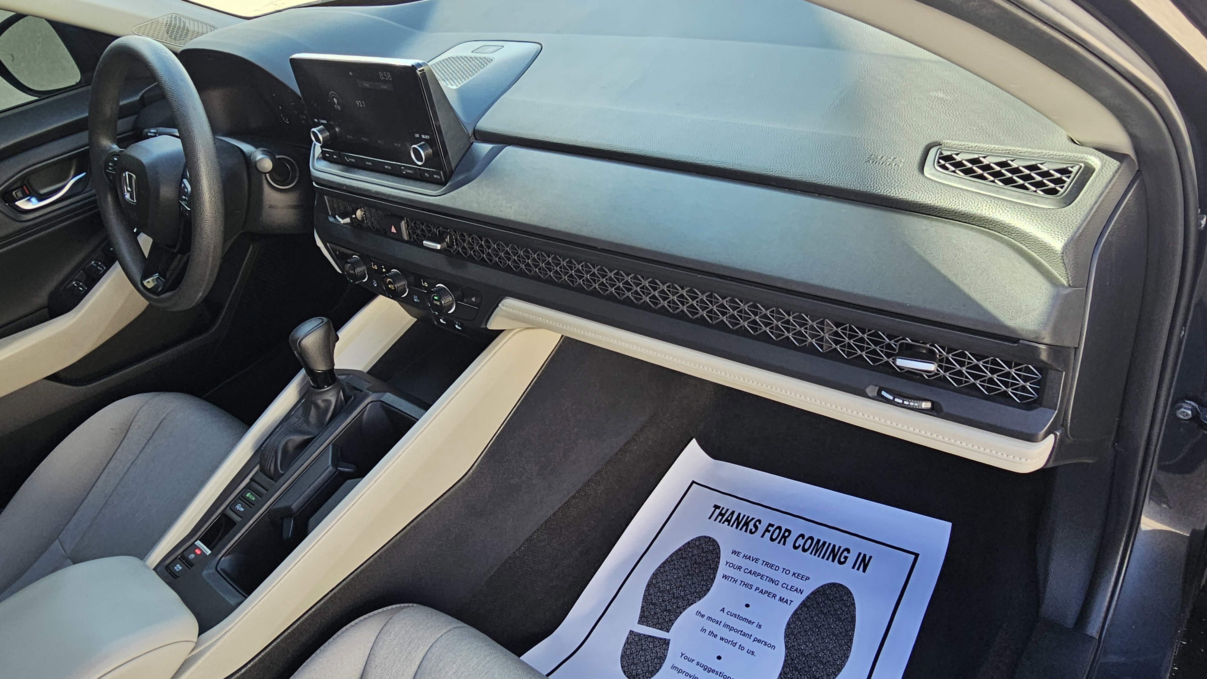 Certified 2024 Honda Accord EX image 29