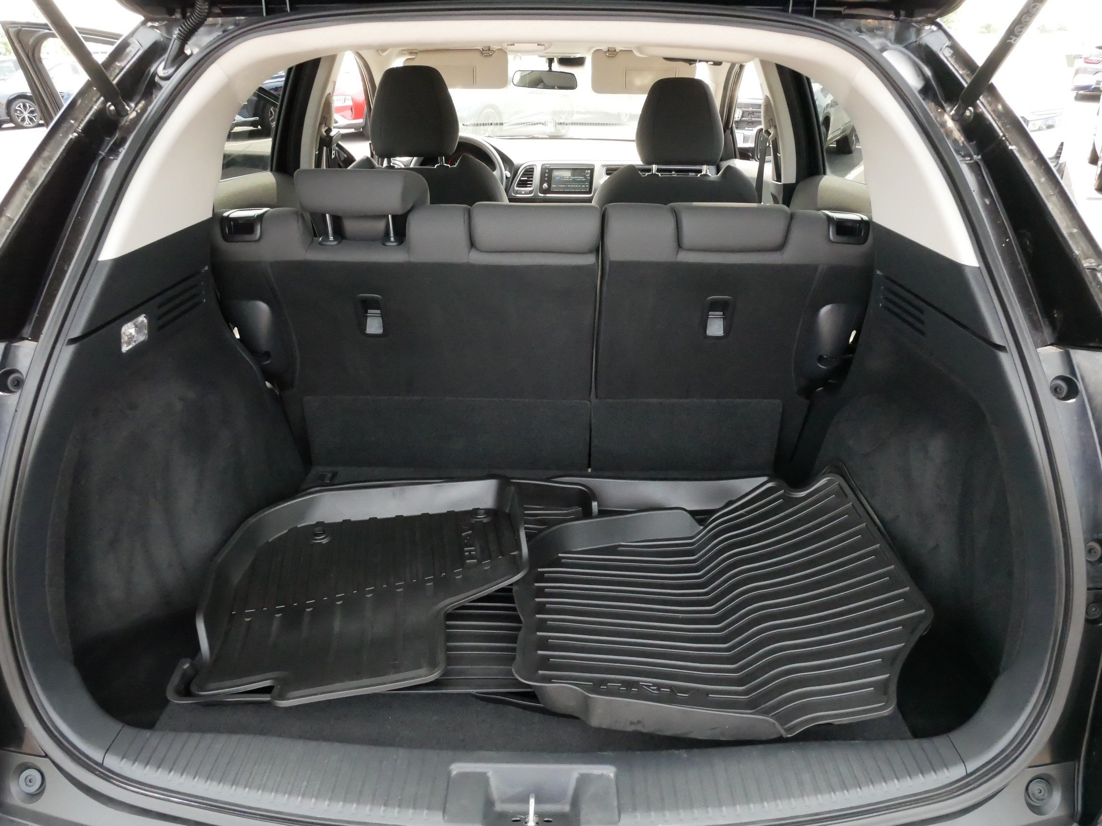 Used 2021 Honda HR-V EX image 18