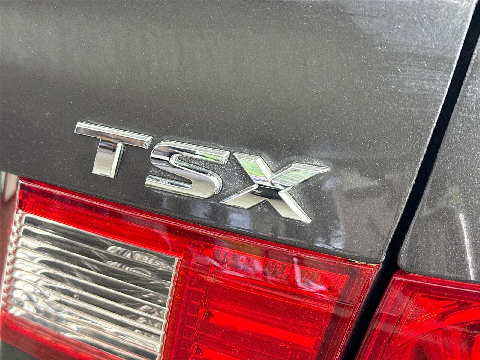 Used 2010 Acura TSX Sedan image 15