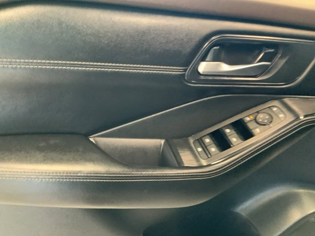 Used 2023 Nissan Rogue SV w/ SV Premium B Package image 30