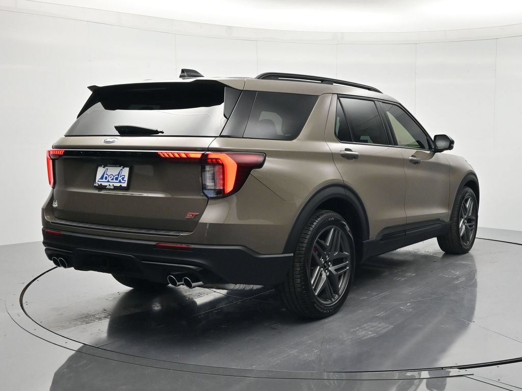 New 2026 Ford Explorer ST w/ Sun And Sound Package AWD/4WD image 5