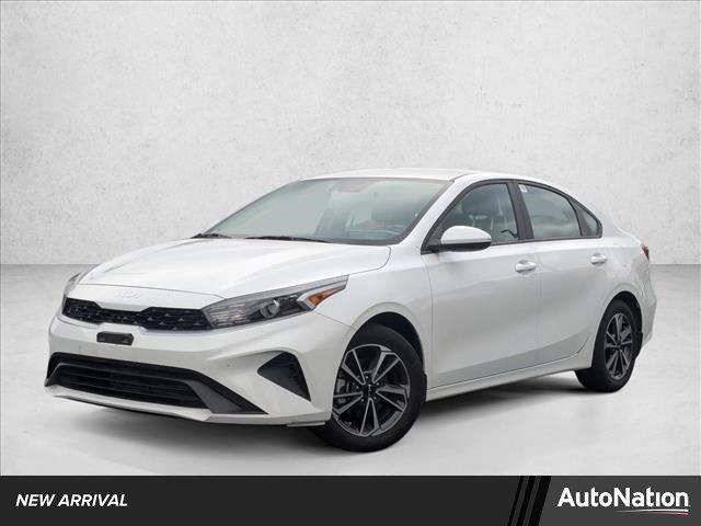 Used 2024 Kia Forte LXS image 1