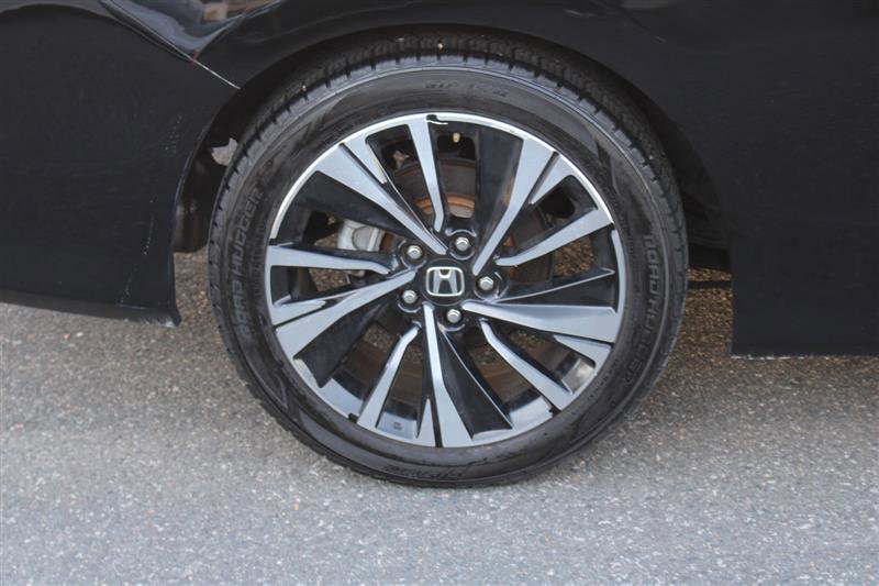 Used 2017 Honda Accord EX-L image 7