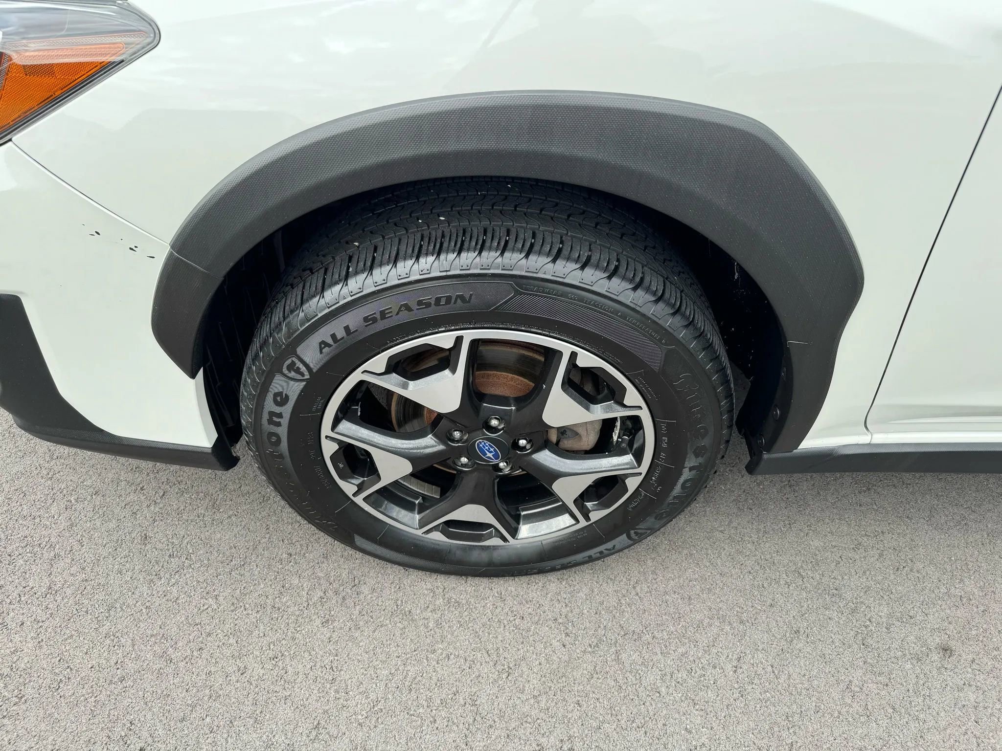 Used 2019 Subaru Crosstrek 2.0i w/ Eyesight System image 11