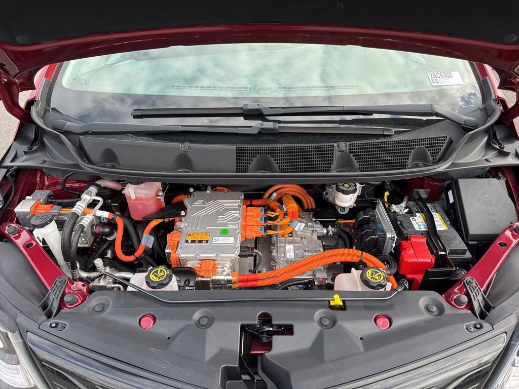 Used 2020 Chevrolet Bolt Premier w/ Infotainment Package image 32