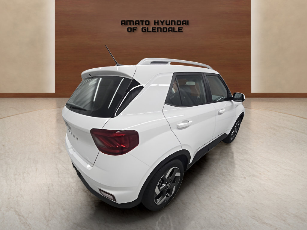 New 2026 Hyundai Venue SEL FWD image 6