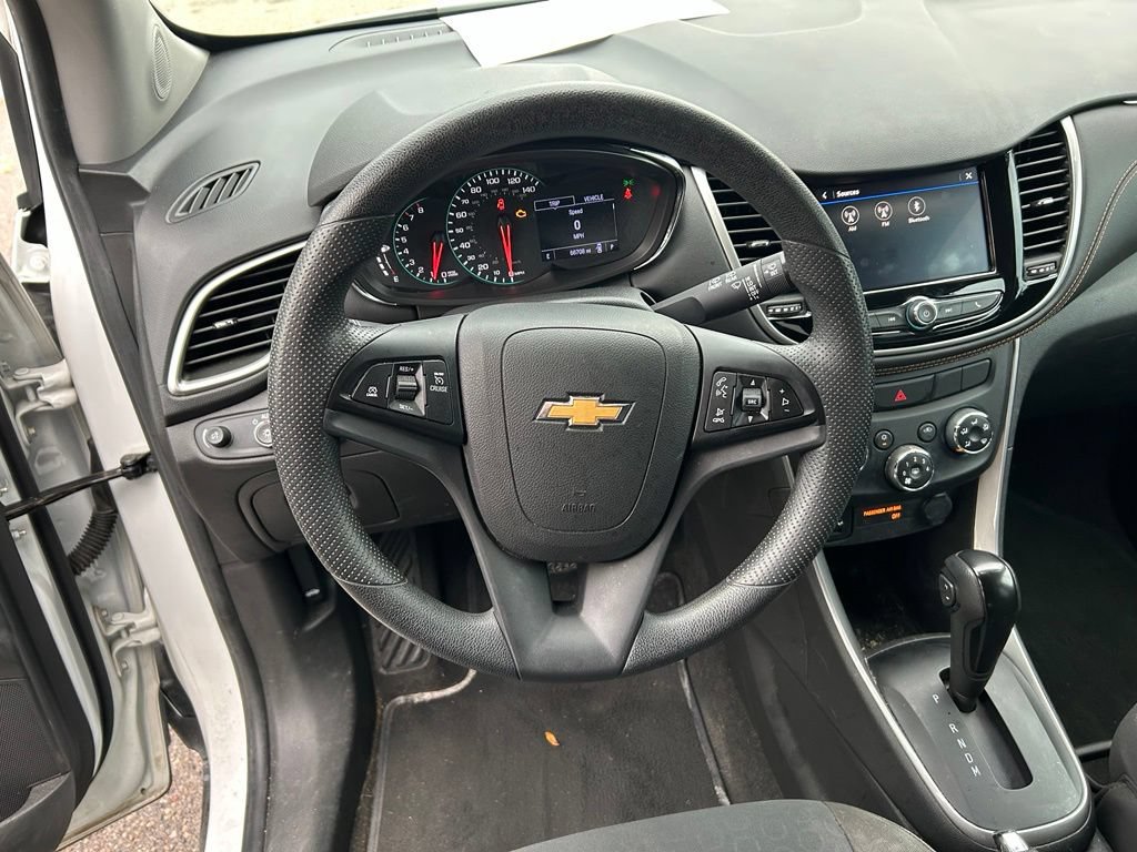 Used 2020 Chevrolet Trax LS w/ Tint and Cruise Package FWD image 13