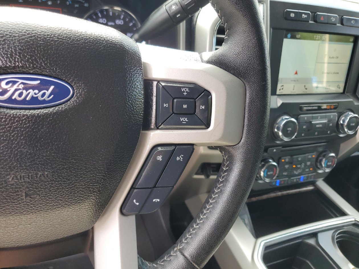 Used 2017 Ford F250 Lariat w/ Lariat Ultimate Package AWD/4WD image 28