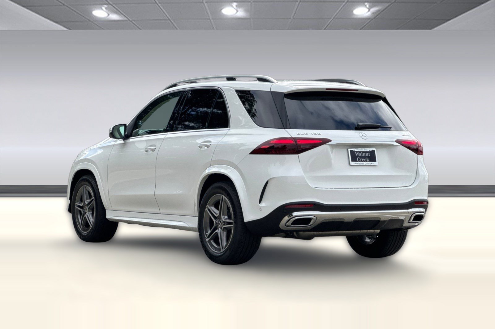 New 2026 Mercedes-Benz GLE 450 4MATIC image 3
