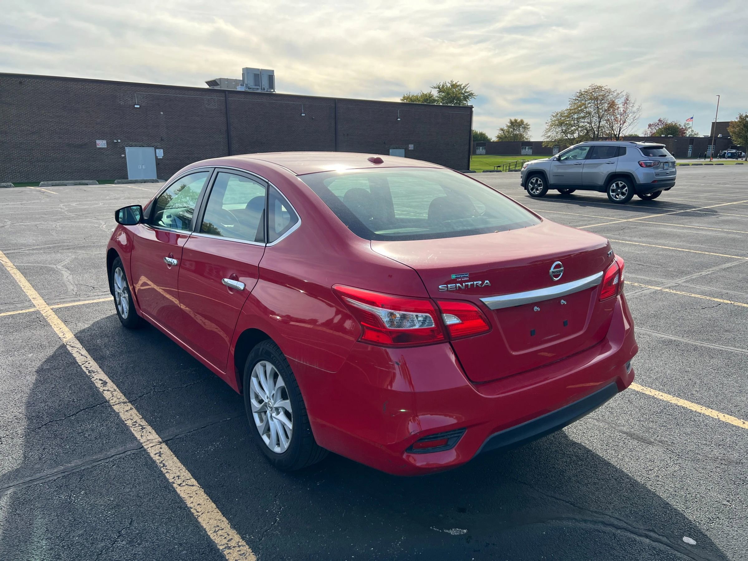 Used 2018 Nissan Sentra SV image 8