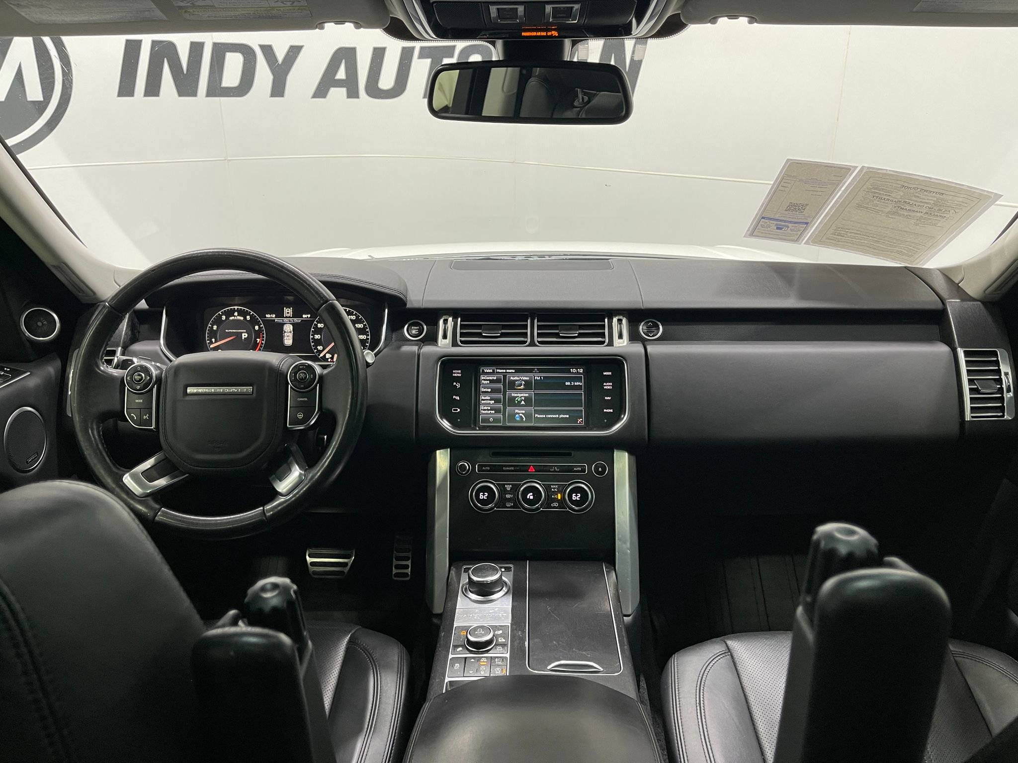 Used 2015 Land Rover Range Rover Supercharged AWD/4WD image 18