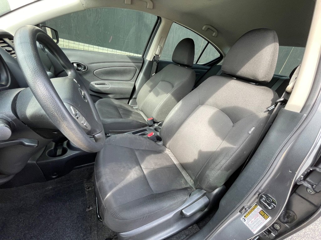 Used 2019 Nissan Versa S Plus image 32