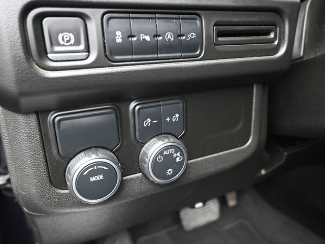 Used 2021 Chevrolet Suburban LT w/ Rear Media and Nav Package image 13