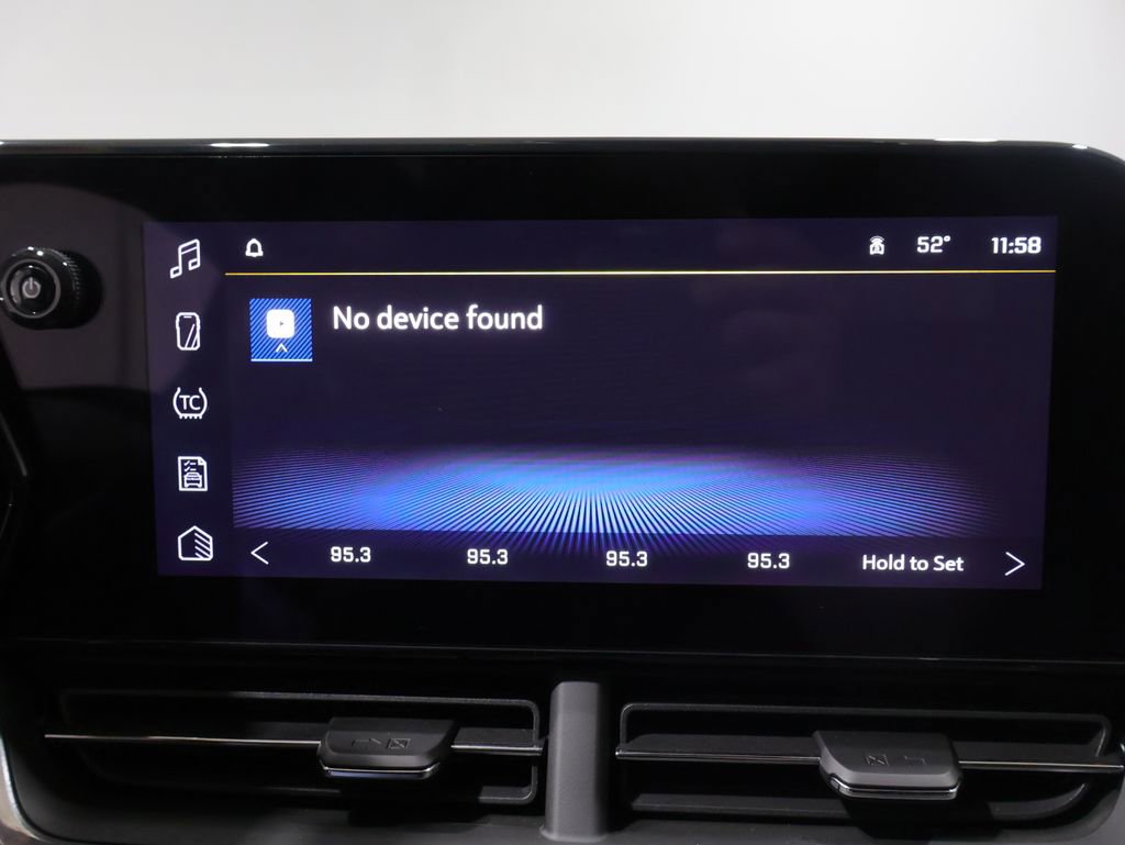 Used 2025 Chevrolet Trax ACTIV w/ Driver Confidence Package image 24