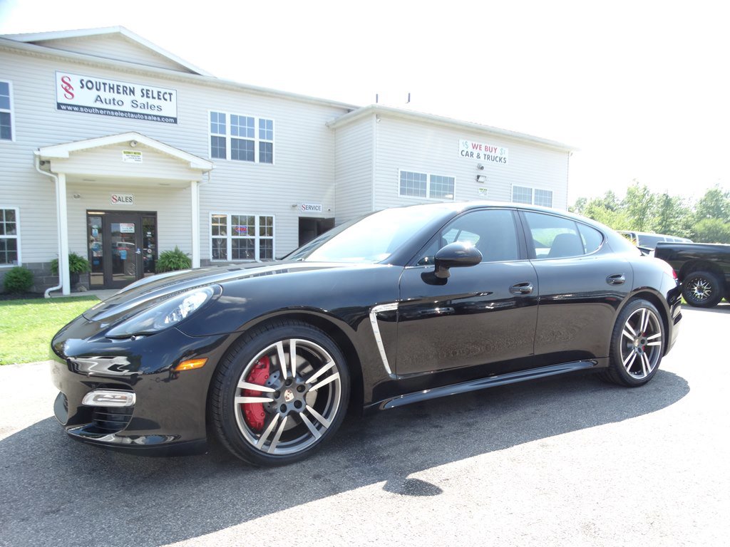 Used 2012 Porsche Panamera image 2