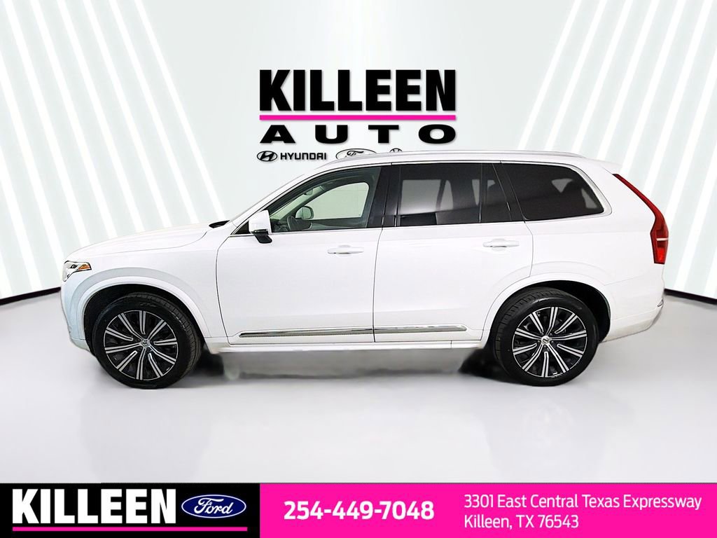 Used 2024 Volvo XC90 B5 Core w/ Protection Package Premier image 4