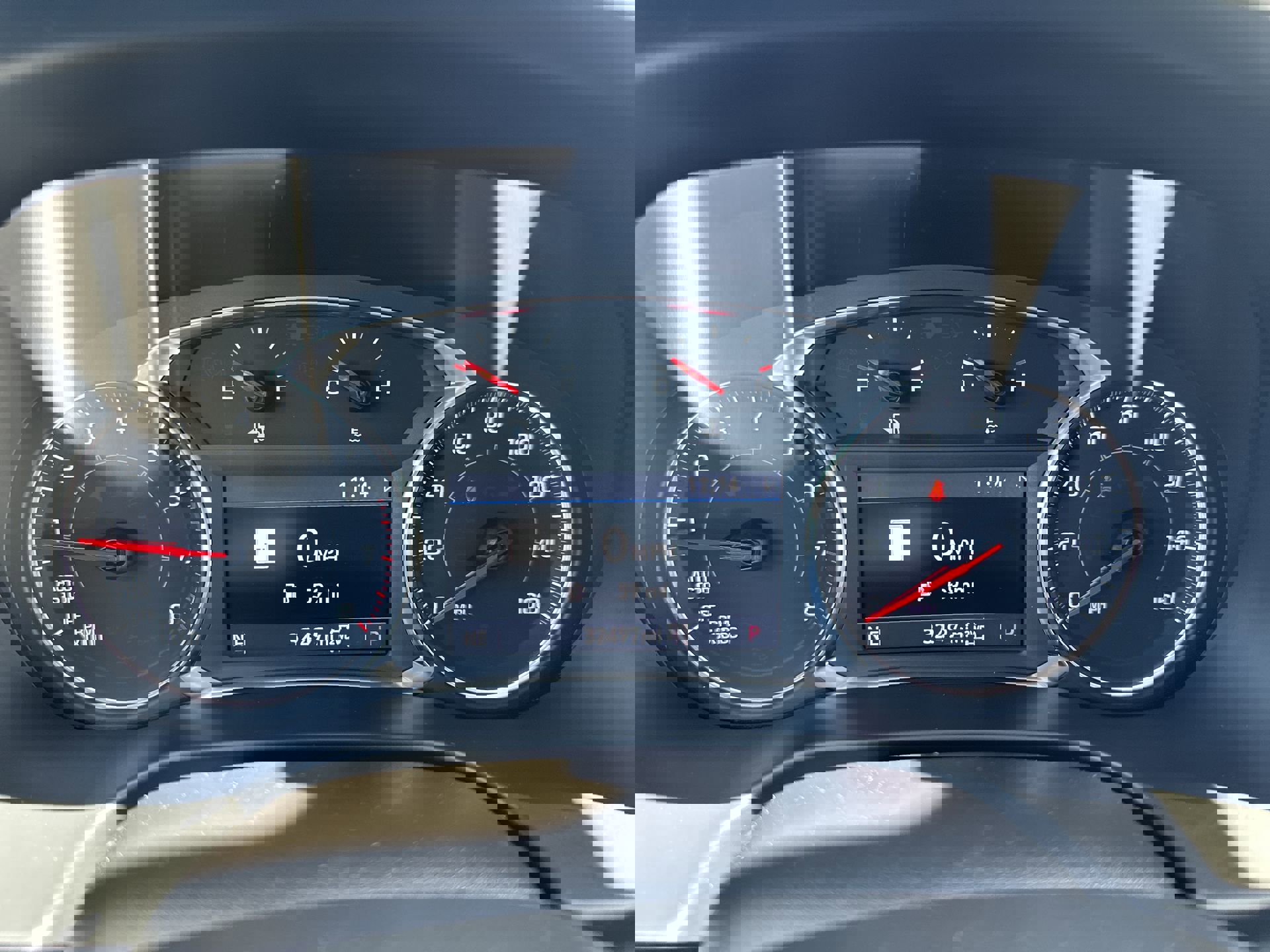 Certified 2023 GMC Acadia SLT w/ Elevation Edition AWD/4WD image 15