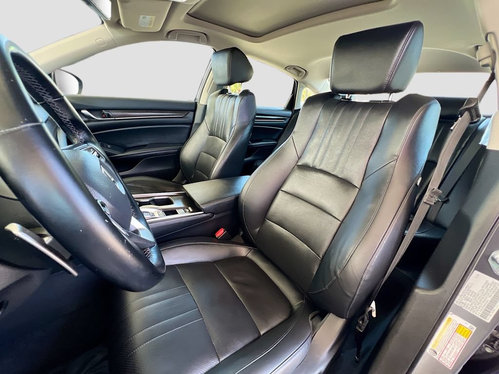 Used 2022 Honda Accord Touring image 21