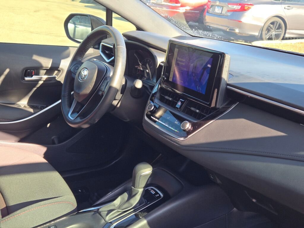 Used 2024 Toyota Corolla SE Nightshade image 7