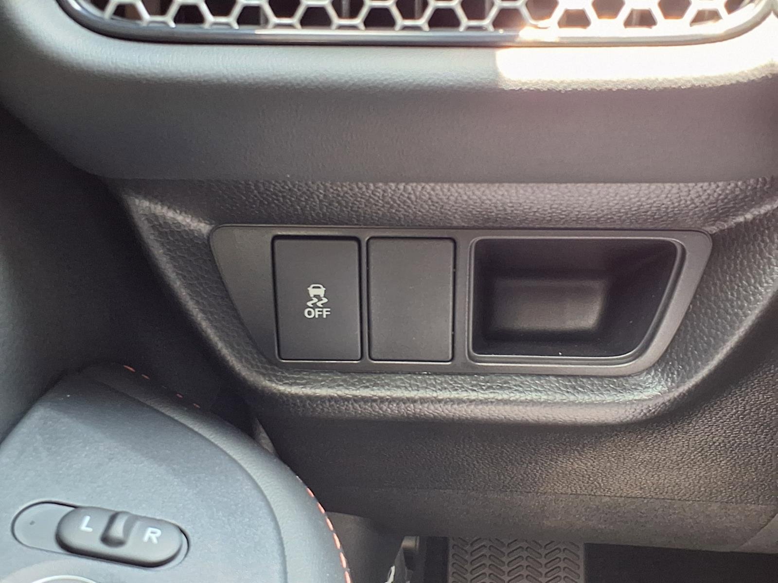 New 2027 Honda HR-V Sport image 7